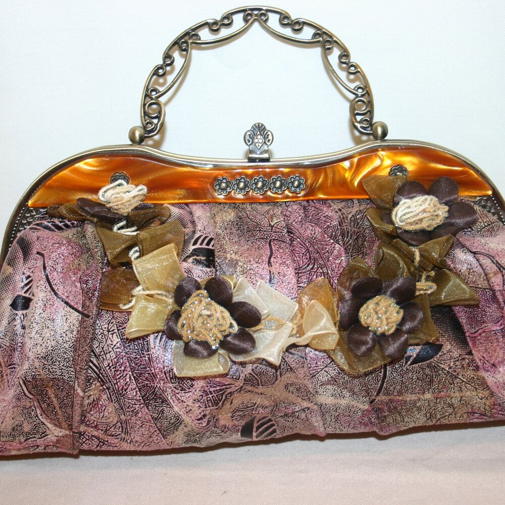 Victorian Style Floral Fabric Ribbon Adorned Purse MUST SEE! B-144 - Picture 3 of 9